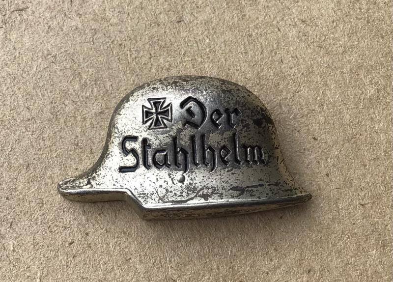 German Inter-War Period “ Der Stahlhelm” Membership Badge