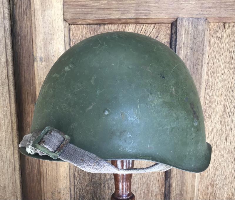 Russia WW2 Ssh40 Helmet - post war refurbishment 1950