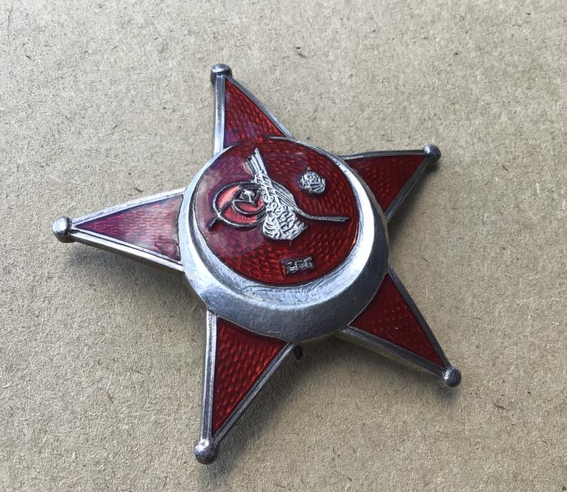 WW1 Turkish Gallipoli Star- Officers Quality with Vertical Pin