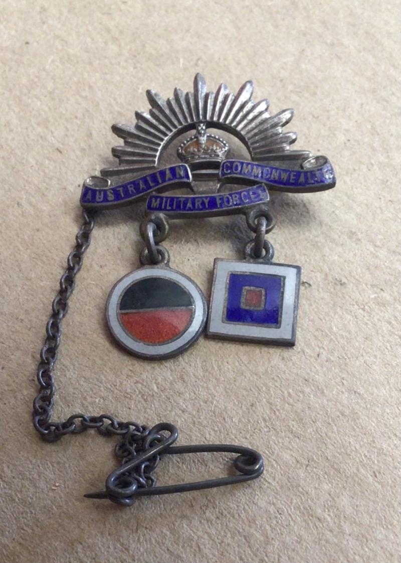 An Attractive WW2  Colour Patch Sweetheart Badge
