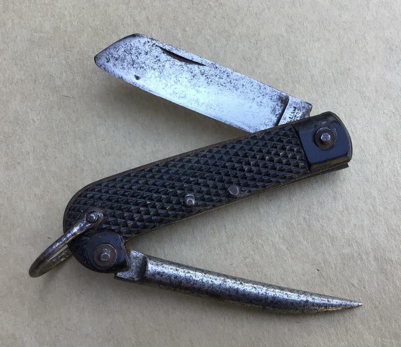 c.WW2 British Commercial Pattern Clasp Knife