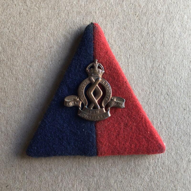 1930-42 Royal Military College Solar Helmet Badge