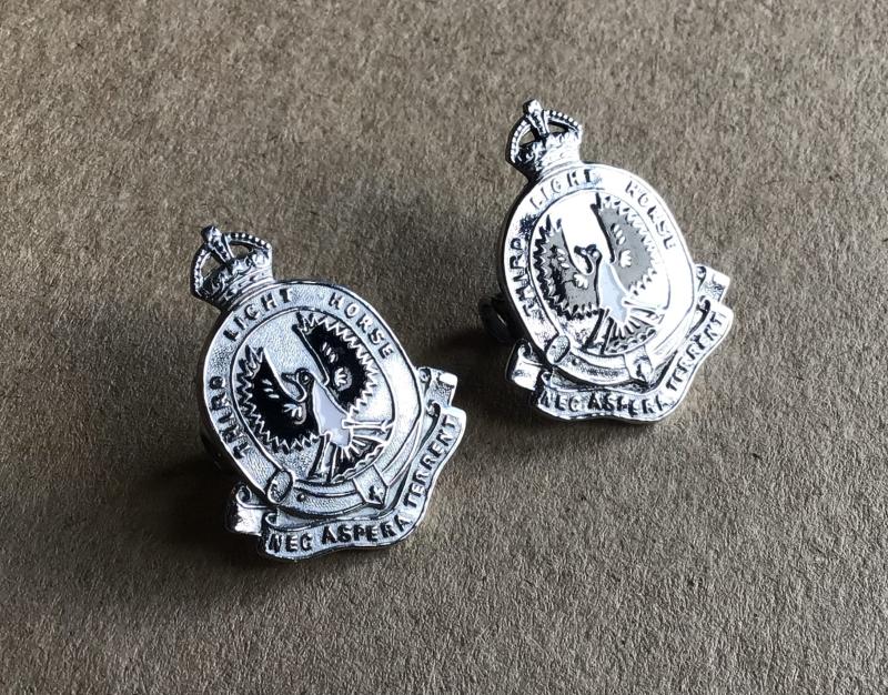 1930-42 3rd Light Horse Regiment Collar Badges.