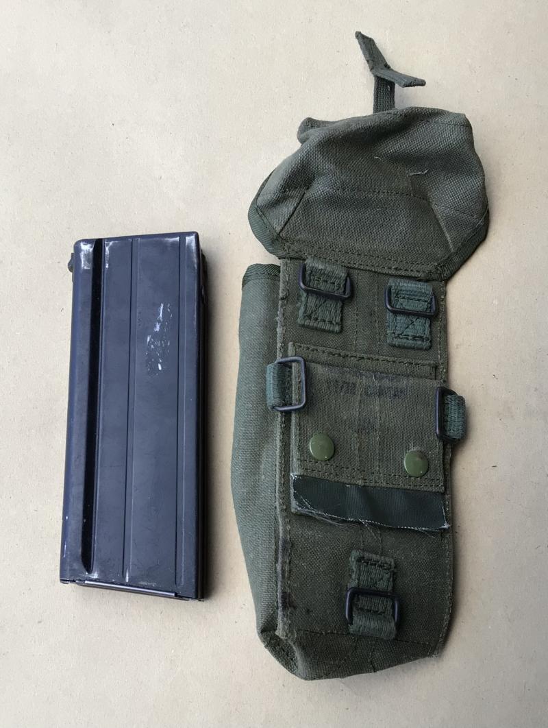 Australia Vietnam War Period Long S.L.R Magazine and Pouch