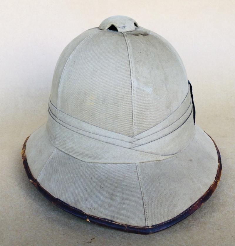 Australian WW2 RAAF Officers Solar Helmet