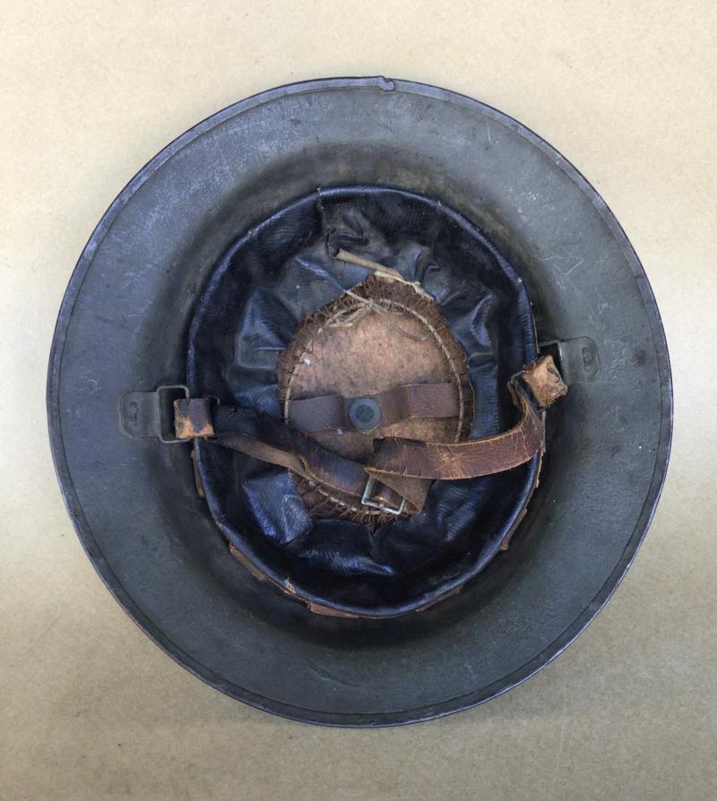 British / Australian WW1 Brodie Helmet