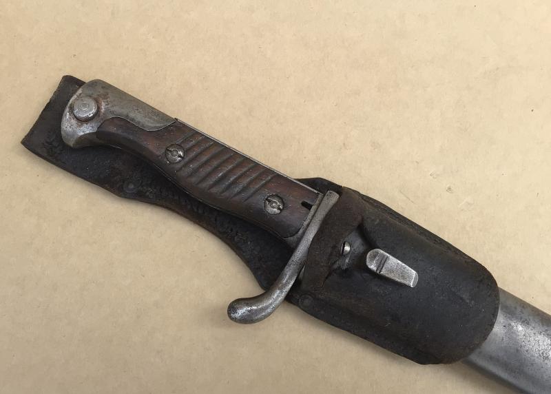 WW1 German M98/05 Sawback Bayonet