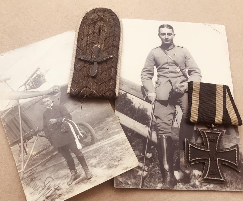 WW1 German Flying Corps Insignia and Photo Group