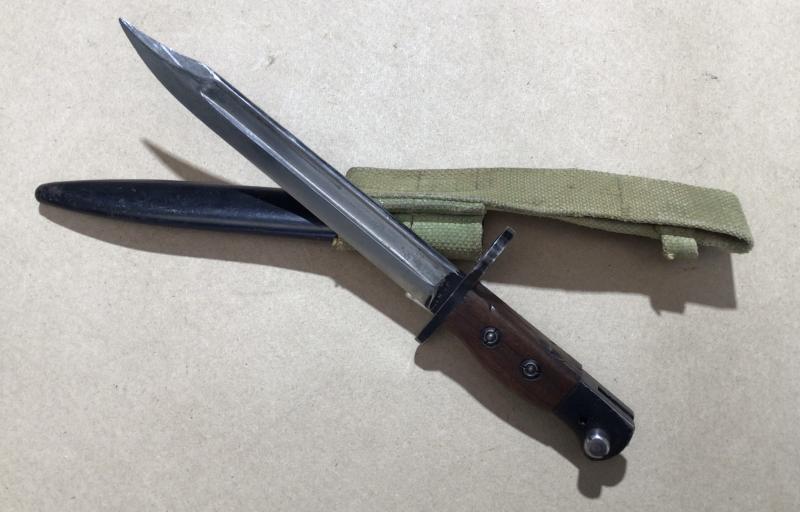British WW2 No.5 Jungle Carbine Bayonet