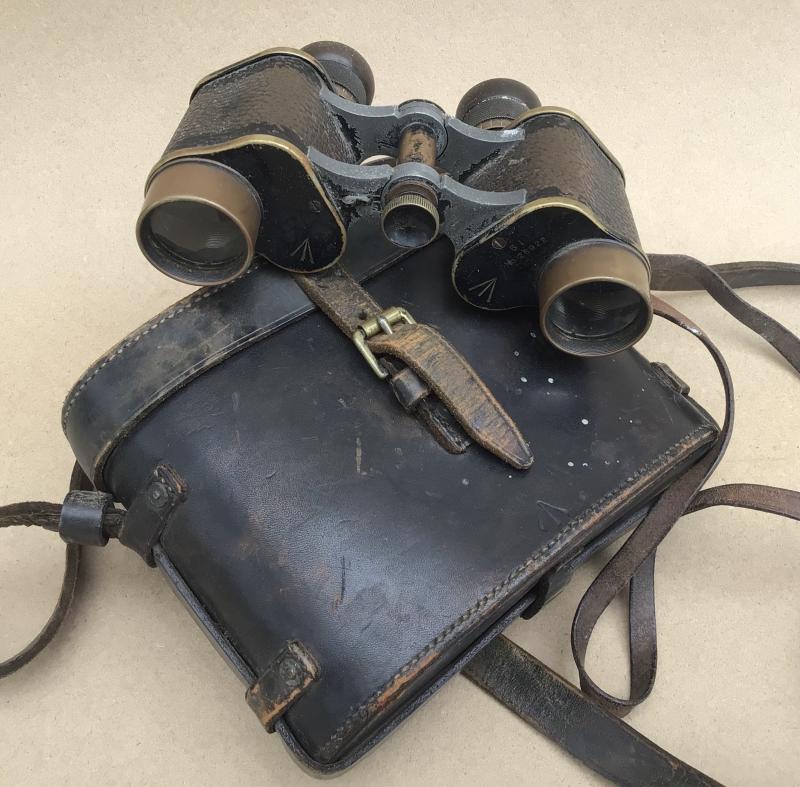 WW1 Binoculars and Case