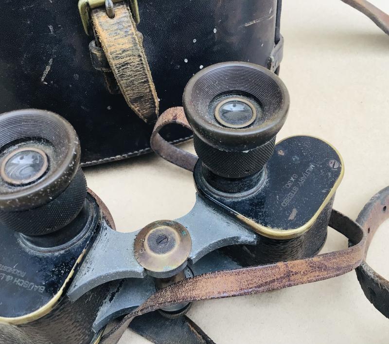 WW1 Binoculars and Case