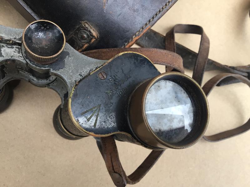 WW1 Binoculars and Case