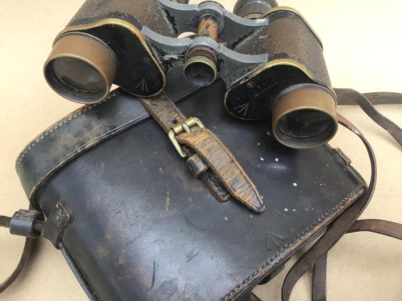 WW1 Binoculars and Case