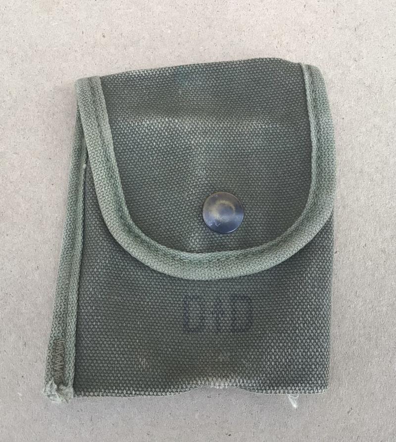 Australia Vietnam War Pattern 56 Compass / First Aid Pouch