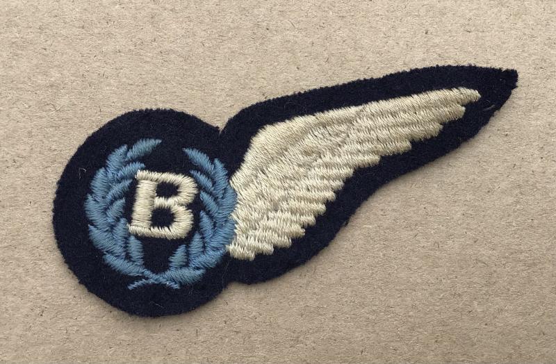 Australia WW2 RAAF Bomb Aimer Half Wing Brevet