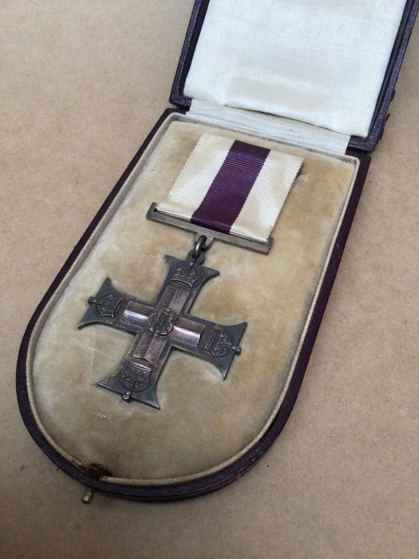 WW1 Period Military Cross (MC)  in Case of Issue . - Unnamed