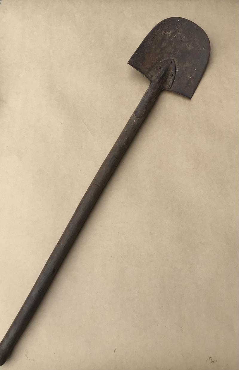 German WW1 Long Handle Pioneer Shovel