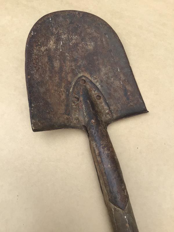 German WW1 Long Handle Pioneer Shovel