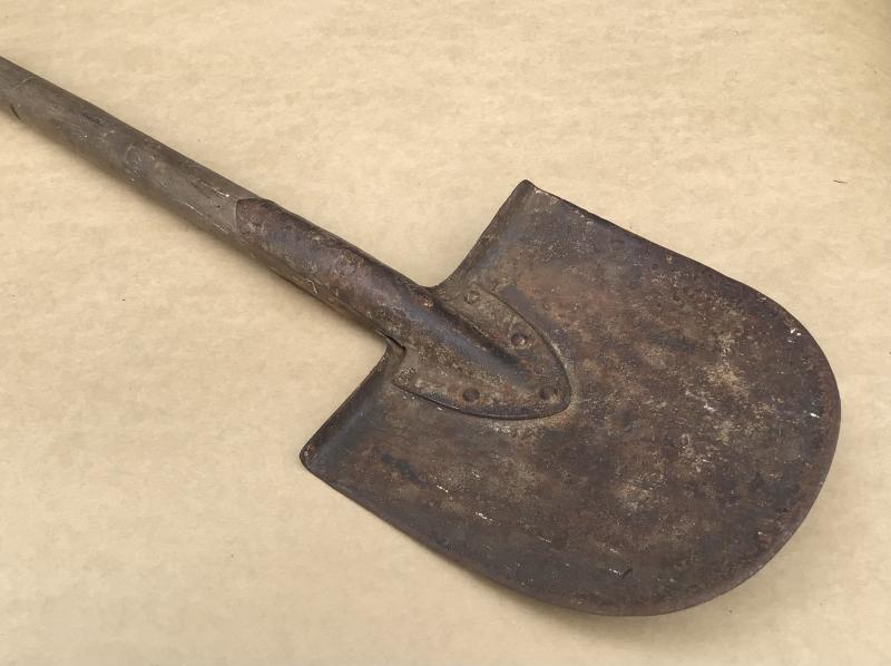 German WW1 Long Handle Pioneer Shovel