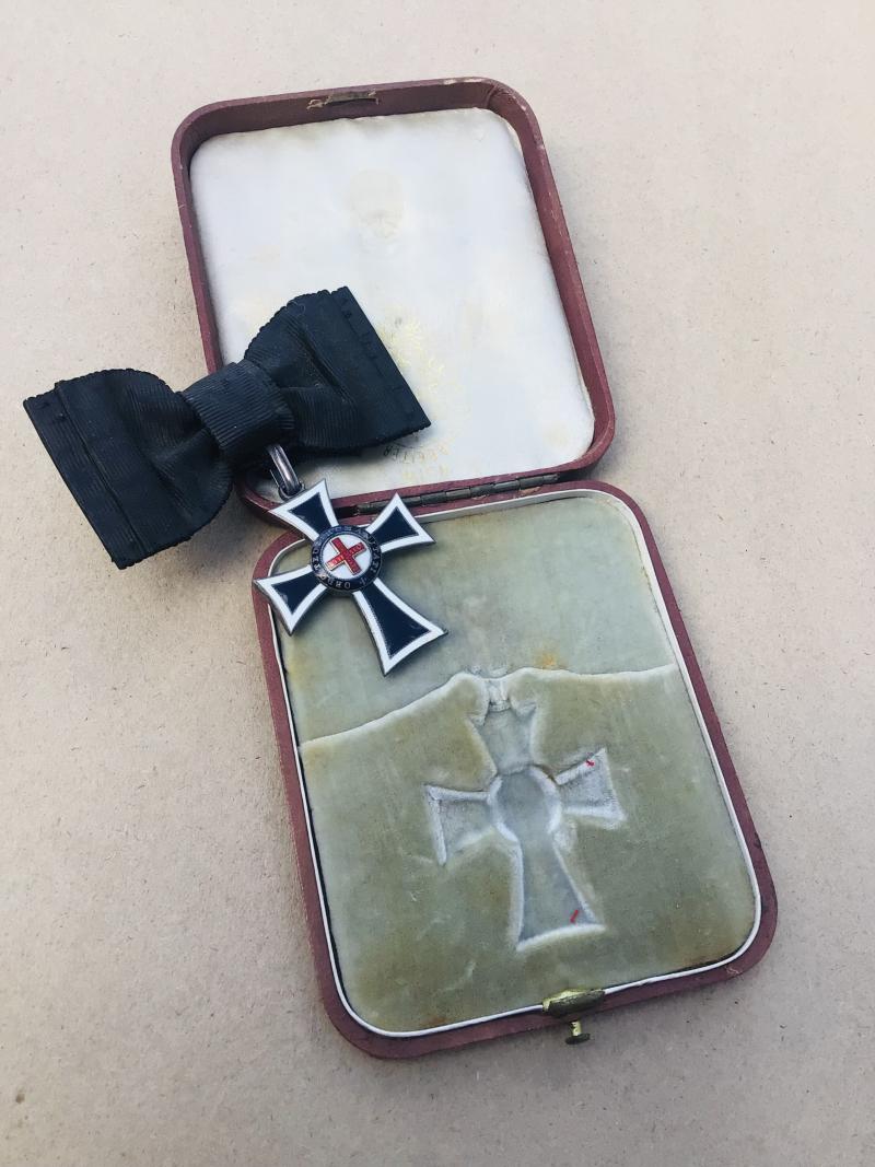 The Austria : Imperial Marian Knight Cross (Order Of The German Knights)
