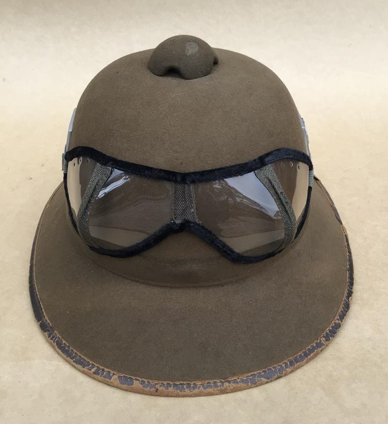 German WW2 2nd Pattern Army Tropical Pith Helmet