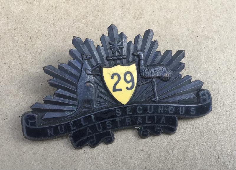 1930-42 29th Infantry Battalion Hat Badge