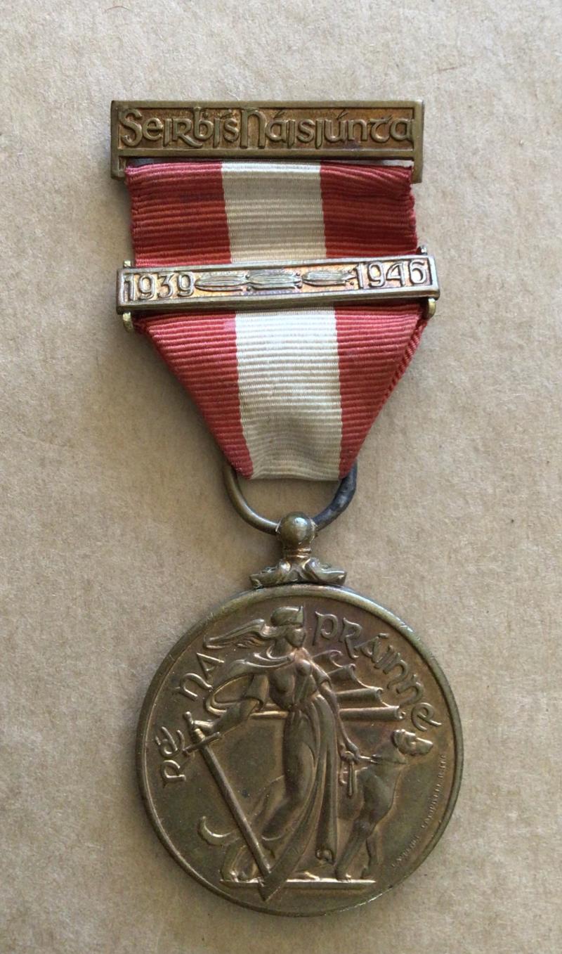 WW2 Irish Emergency Service Medal 1939-45 with Clasp