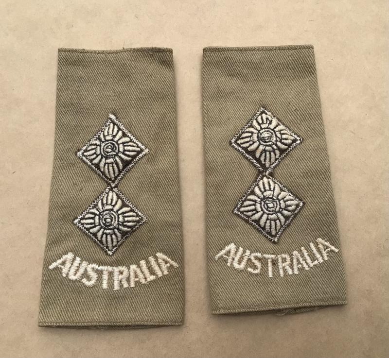 Australia WW2 Army Officers KD Slip on Rank Slides