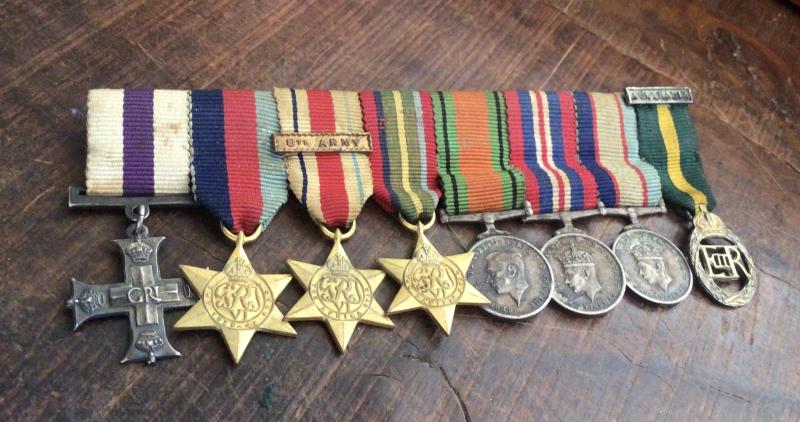 Australia WW2 Miniature Military Cross  Group of 8