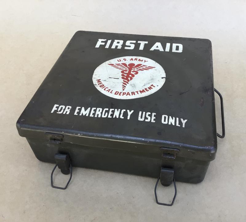 US WW2 Motor Vehicle First Aid Kit