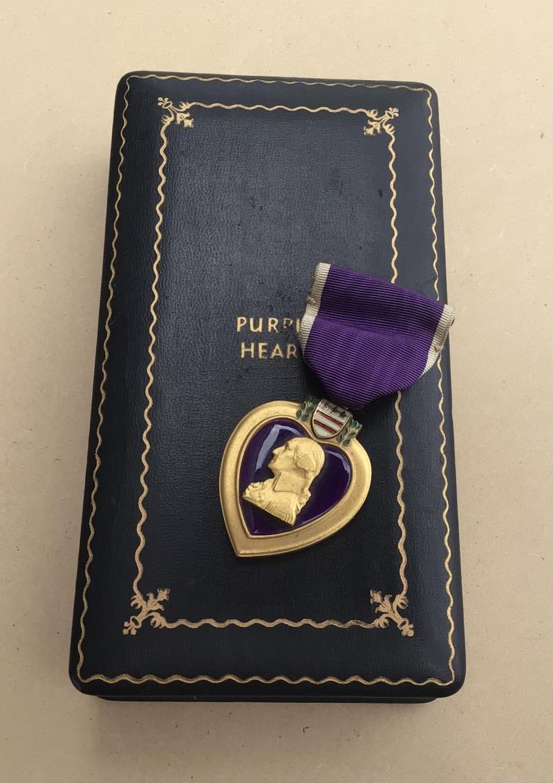 US c.WW2 Purple Heart in case of issue