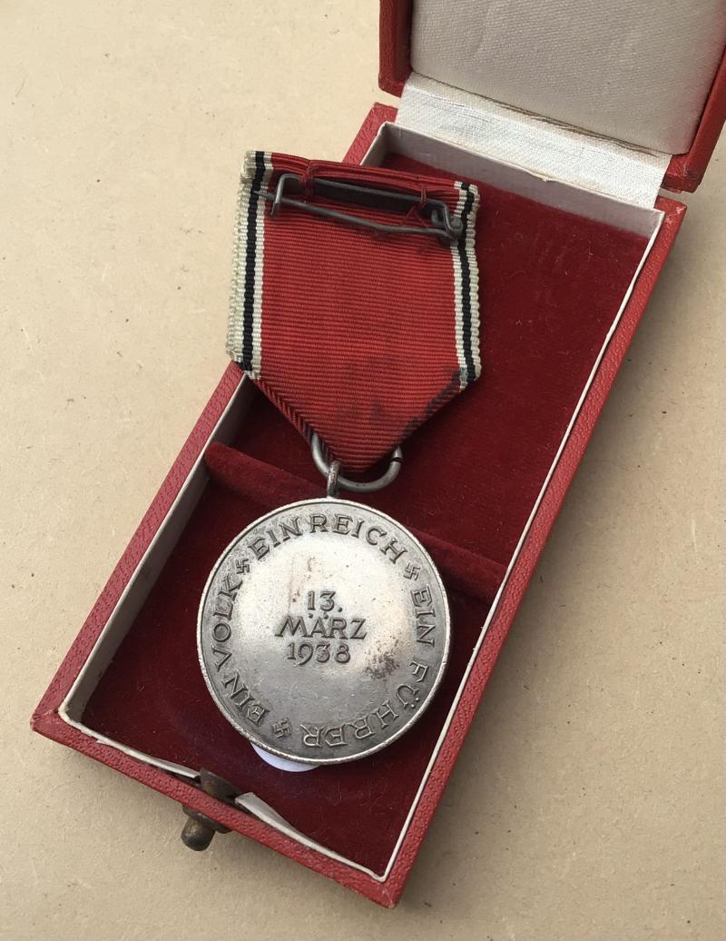 German WW2 Cased 1938 Entry Into Austria Anschluss Medal
