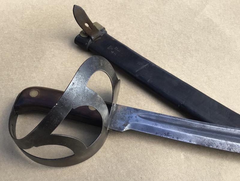 WW2 Dutch Model 1898 Klewang Cutlass