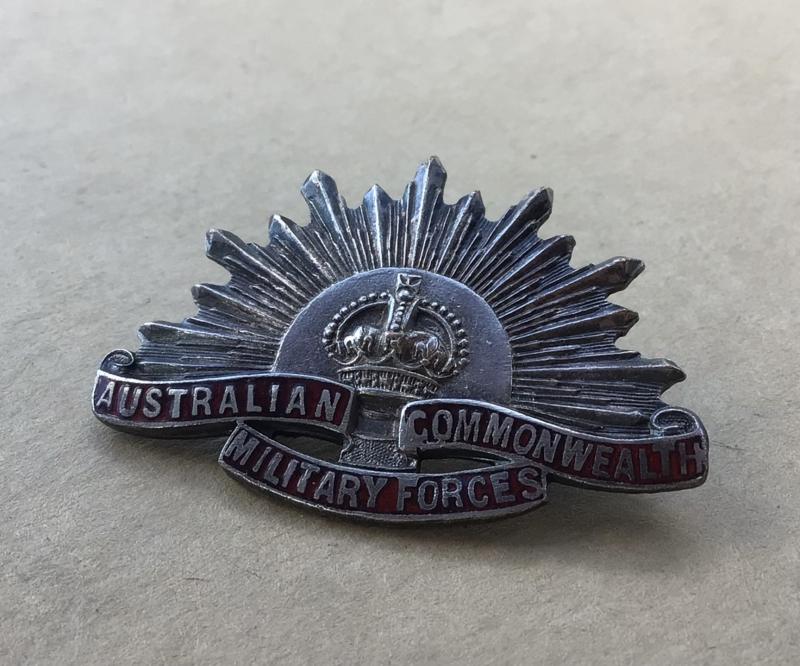 Australia WW2 AIF Nurses Rising Sun Collar Badge