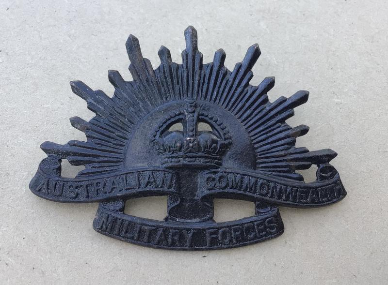 Australia: WW2 Rising Sun Hat Badge.