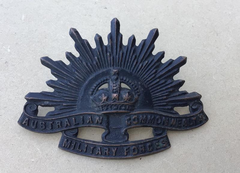 Australia WW2: Rising Sun Hat Badge.
