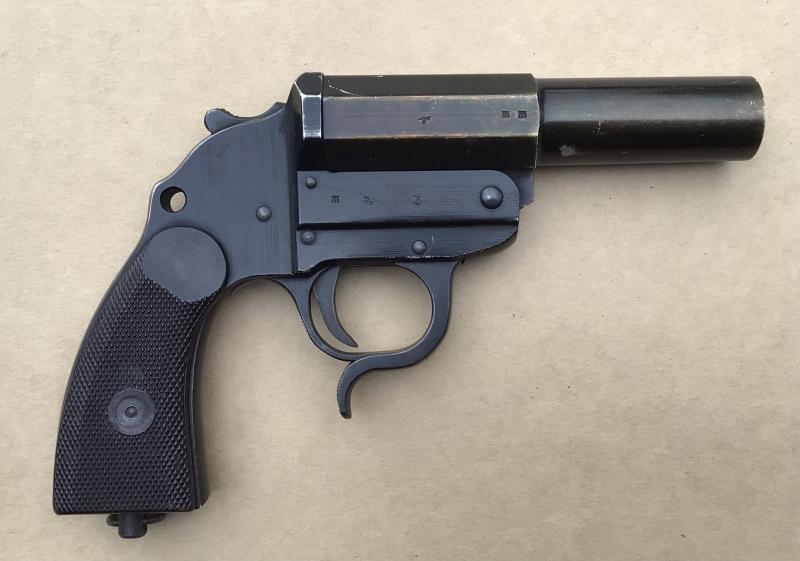 German WW2 Leuchtpistole 34 Erma Flare Gun (1943 Dated)