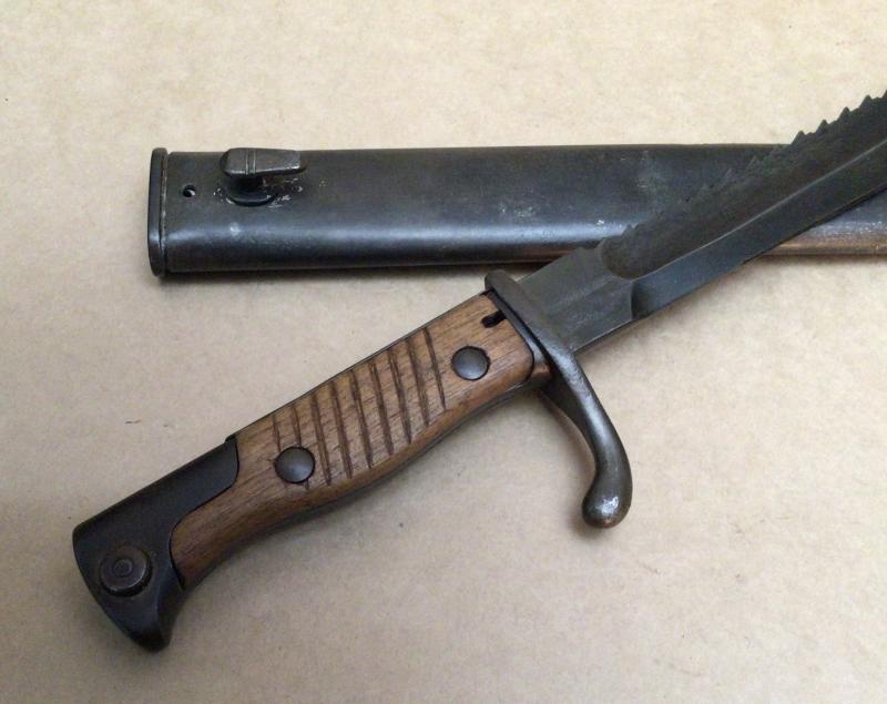 WW1 German M98/05 Sawback Bayonet 1917