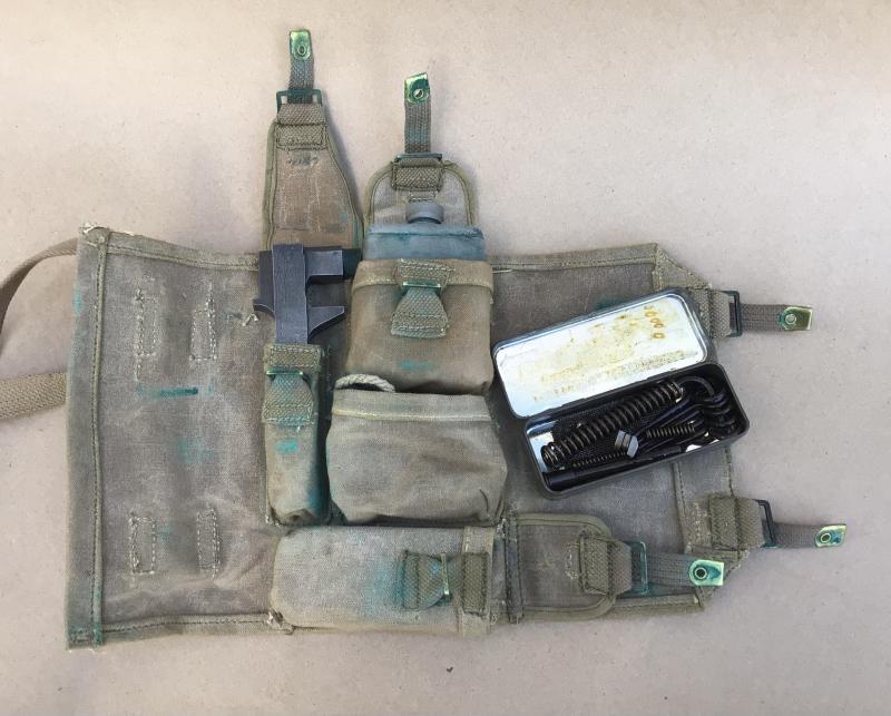 Australia WW2 Kit, Bren Gun Maintenance, Slazengers