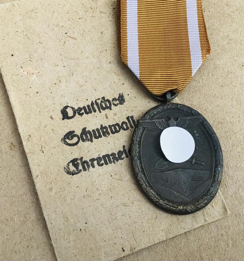 Germany WW2 West Wall Medal and Packet of Issue