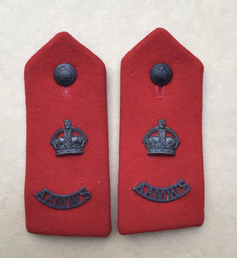 Australia WW2 Senior AIR Nurse Rank Epaulettes