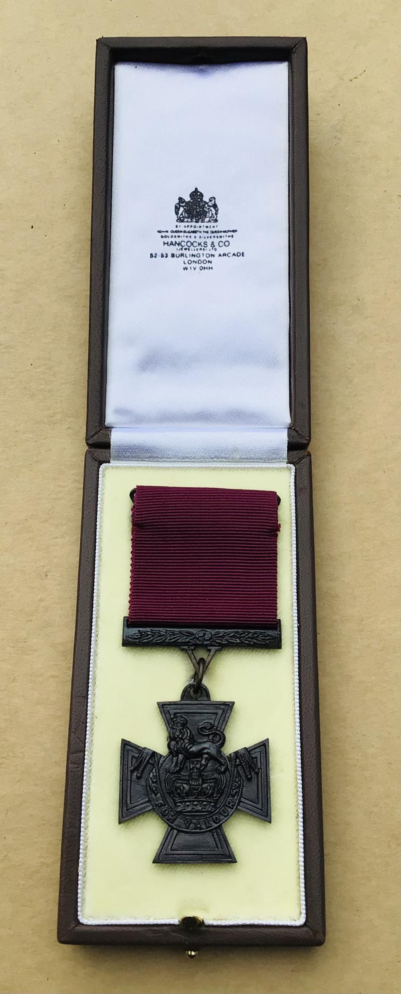 Official Hancocks Replica Victoria Cross (Hancocks No.1352).