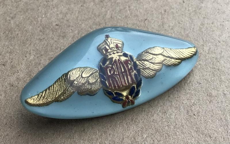 Australia WW2 RAAF Sweetheart Badge