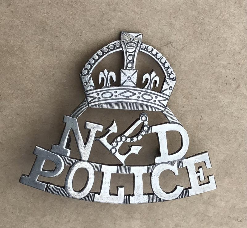 WW2 Australian Naval Dockyard Police Hat Badge