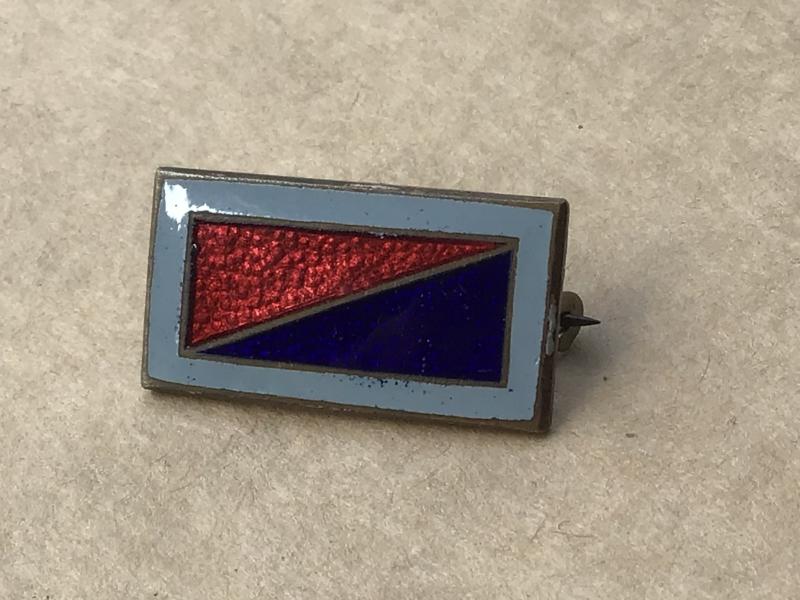 Australia WW2 Artillery Regimental Lapel Badge