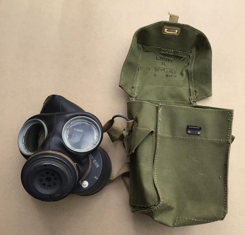 British WW2 Light Service Respirator