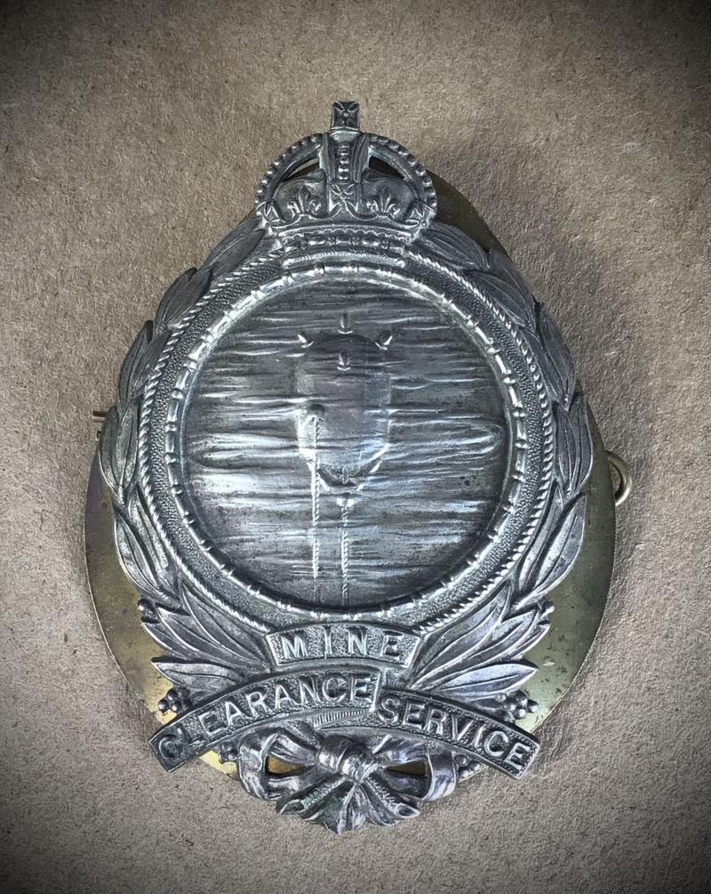 WW1 Royal Navy 1919 Mine Clearance Service Badge