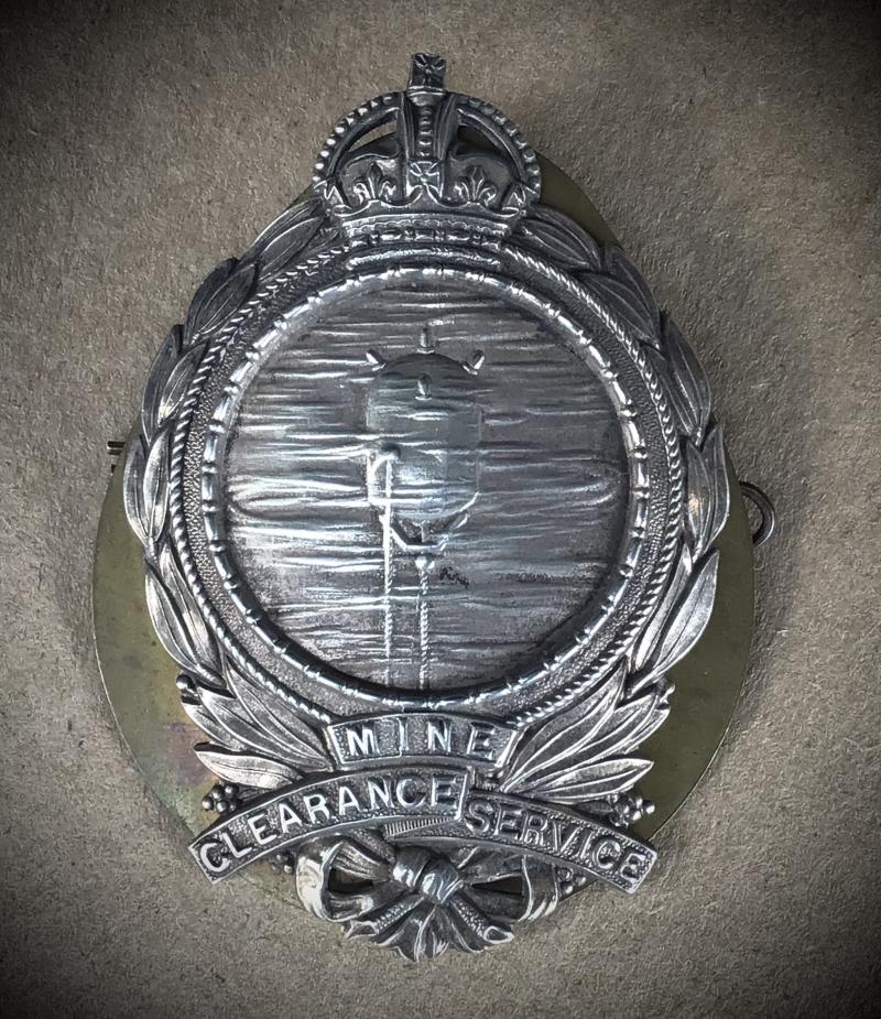 WW1 Royal Navy 1919 Mine Clearance Service Badge
