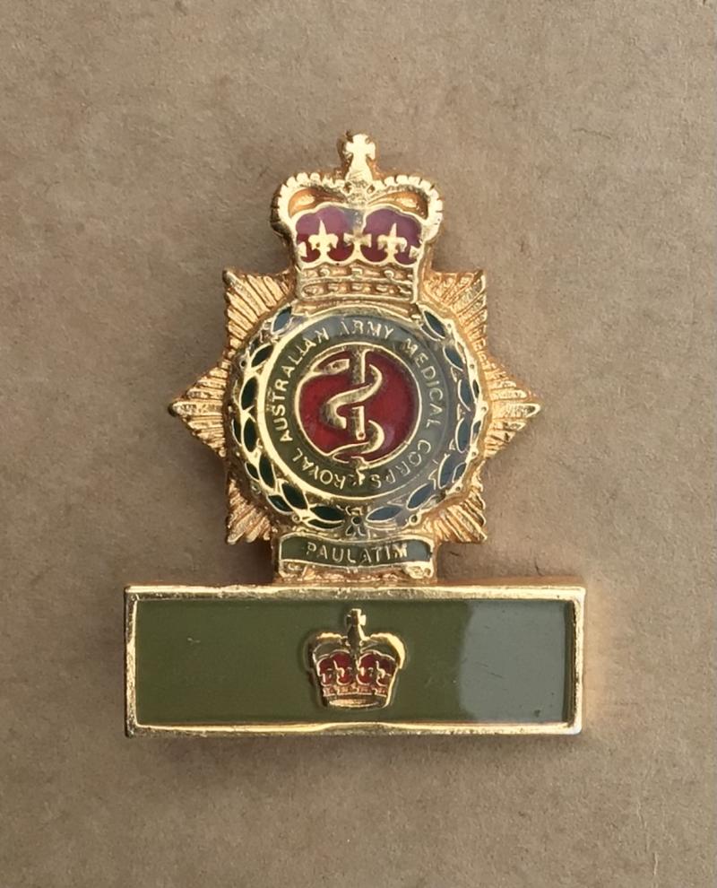 1970's-80's RAAMC Women's Rank Badge