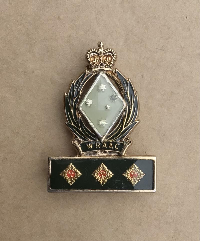 1970's-80's WRAAC Officer Rank Badge